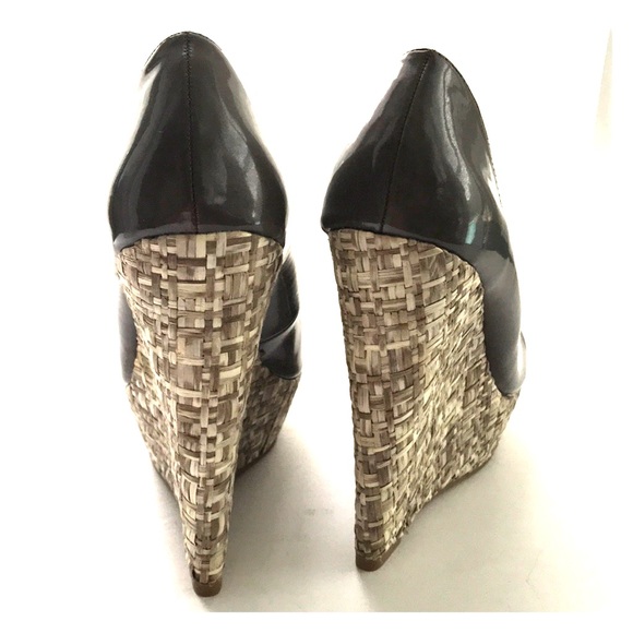 Steve Madden Olive Platform Wedges - Picture 3 of 6